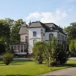 Sophienhoehe 4*