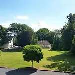 Szálloda Sophienhoehe Kerpen
