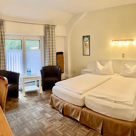 Hotel Sophienhoehe 4*