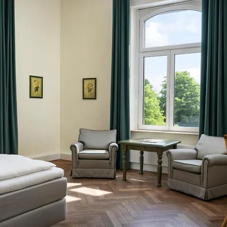 Sophienhoehe Отель Керпен