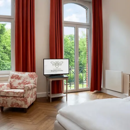 Sophienhoehe Отель 4*