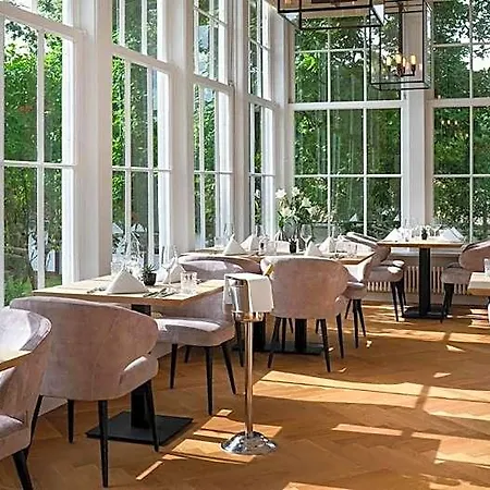Sophienhoehe Hotel 4*