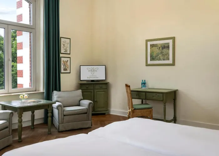 Sophienhoehe Hotel 4*